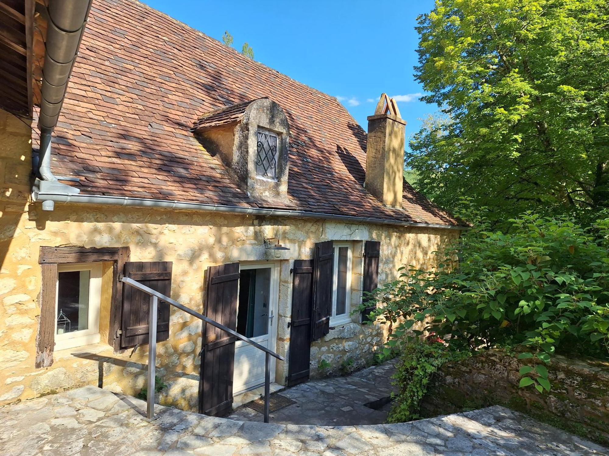 Хостел La Ferme Du Soleillal - Adult Only Campagne  Экстерьер фото